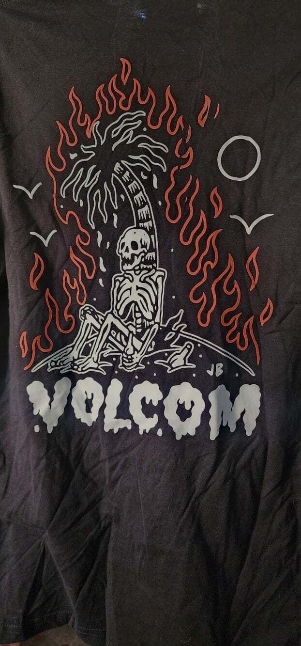 Volcom Burntout Long Sleeve Skeleton Graphic T-Shirt Black Palm Tree Small D30